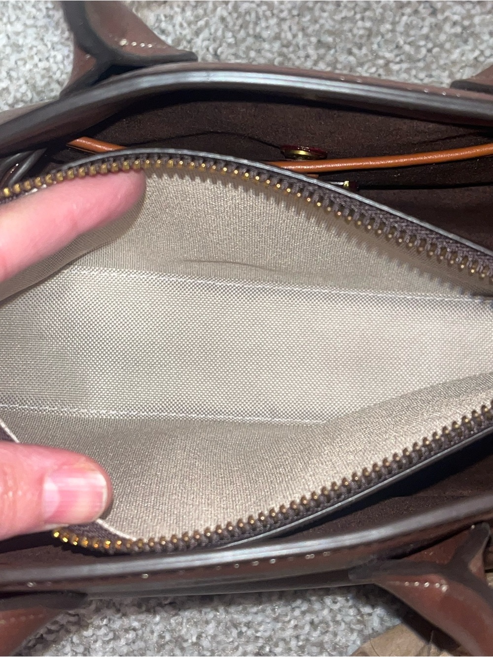 NWOT Coach Empire 26 - Picture 10 of 12